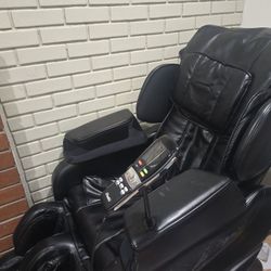 Osaki Massage Chair 