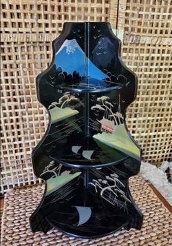 Japanese Display Shelf