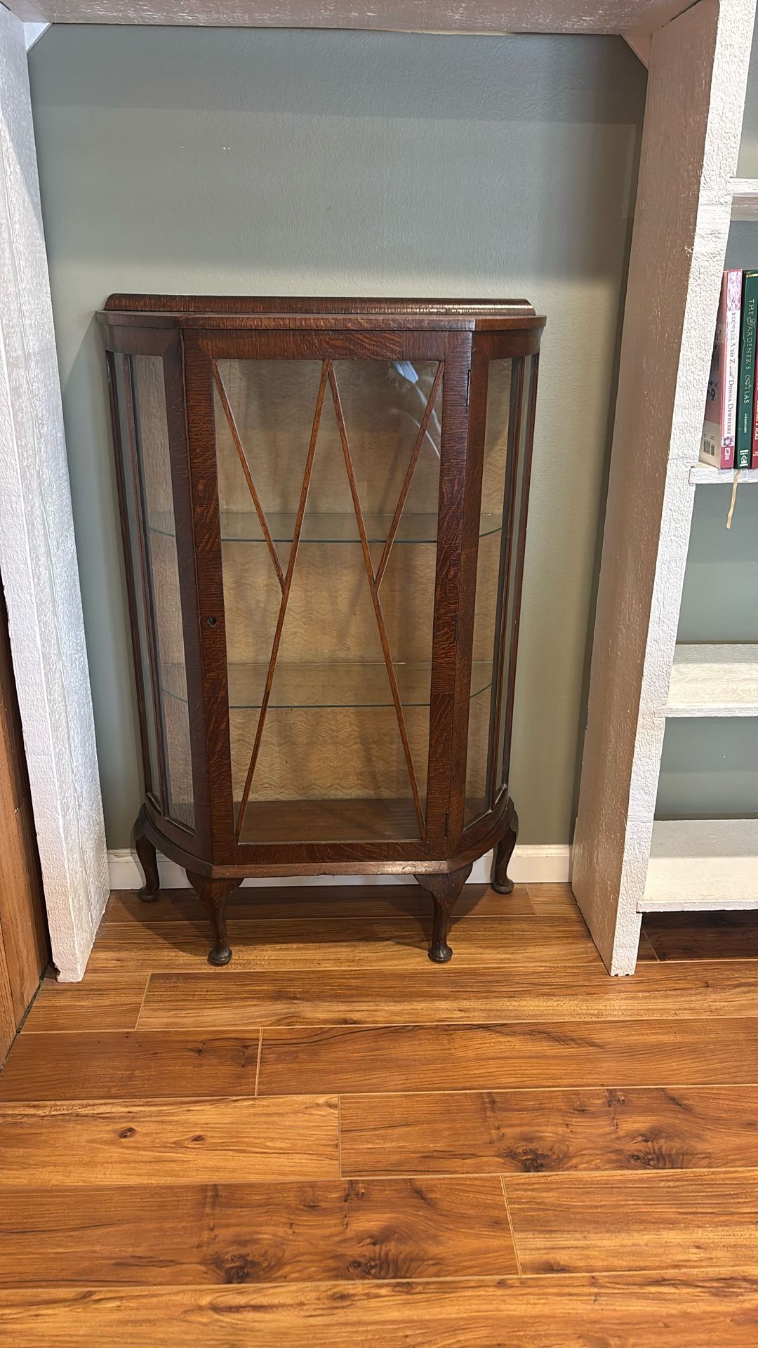 Curio Glass Cabinet Has 2 Glass Shelves