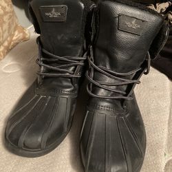 Náutica  Snow Boots Size  12 In Mens  (Used )