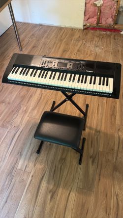 Alesis Melody61 Keyboard with stool
