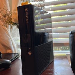 Xbox 360 Elite 