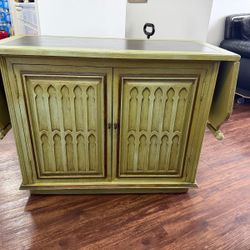 1960’s Vintage Rolling Dry Bar / Server