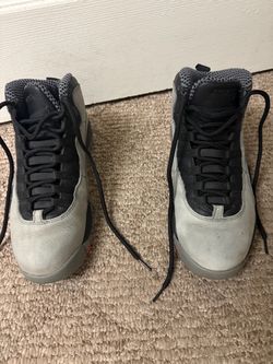 Air jordan10   Sz 9  $50