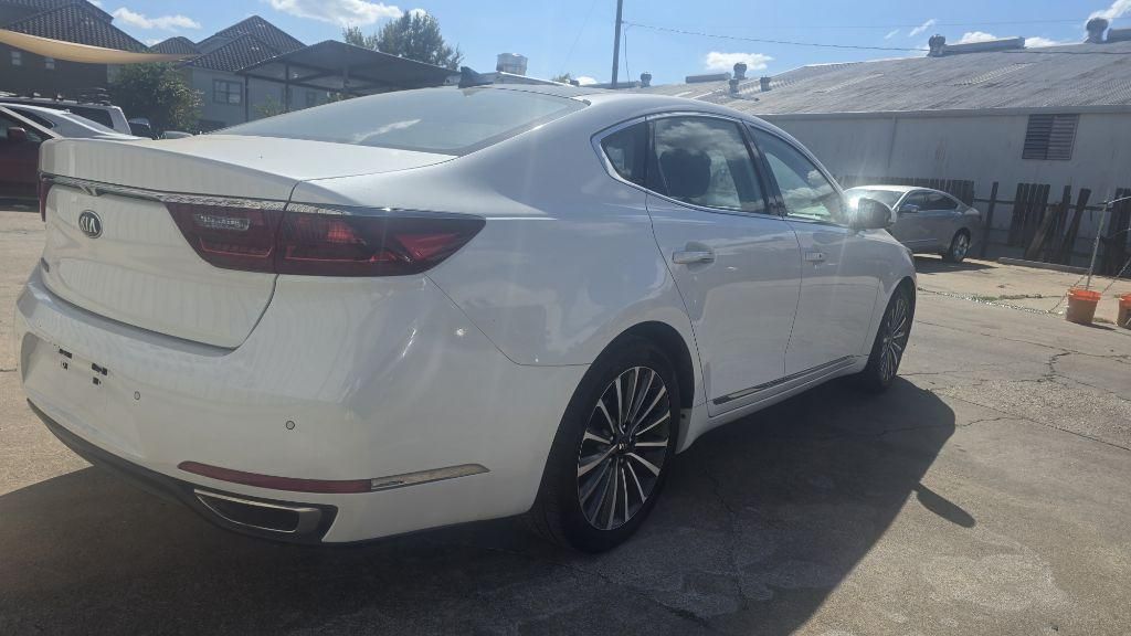 2018 Kia Cadenza