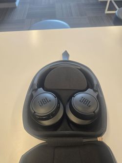 JBL Tune 770 Headphones