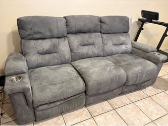Nice couch for sale