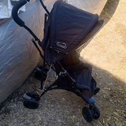 Kolkraft Cloud Umbrella Stroller Great Condition 