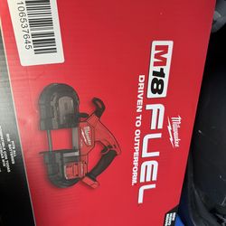 Milwaukee M18 FUEL 18V Lithium-lon Brushless Cordless Compact Bandsaw (Tool-Only)