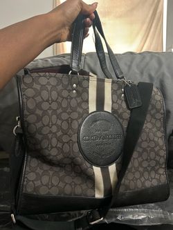 Signature Coach purse black and gray
