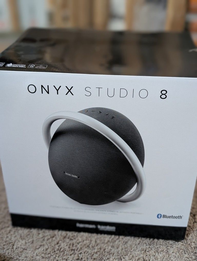 Harman Kardon Onyx Studio 8 - Bluetooth Studio Speakers