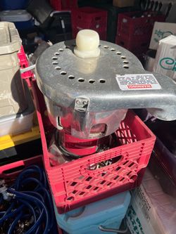 Commercial grade juicer ruby 2000 and juice max
