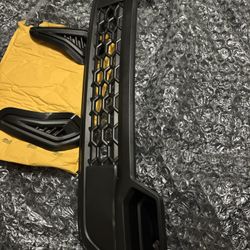 Shelby Ford F-150 Super Snake Grill Insert