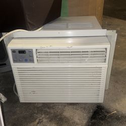 Window Air conditioner