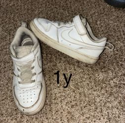 White Nike Air