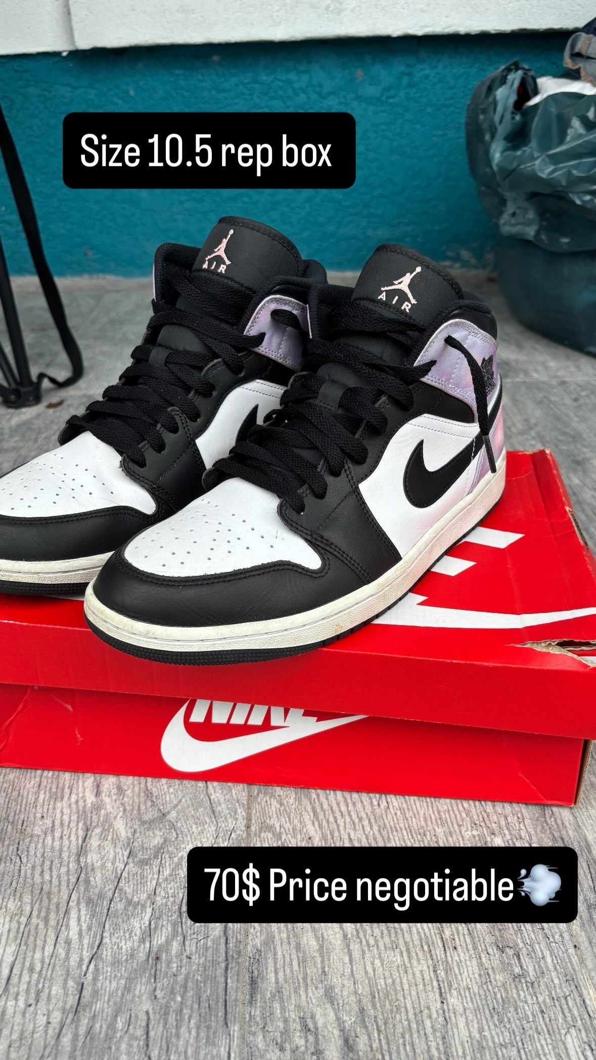 Jordan 1 Mid