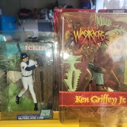 Griffey And ICHIRO figurines