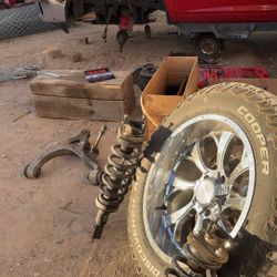 dodge ram 1500 4wd front struts RAM WHEELS SEPERATE!!!!!