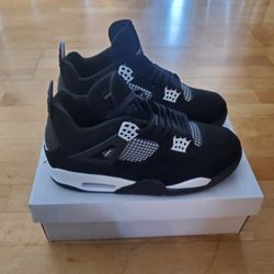 Jordan Retro 4 White Thunder  -  Size 10