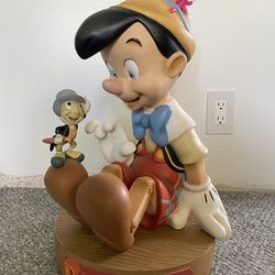 RARE Pinocchio And Jiminy Cricket Big Fig