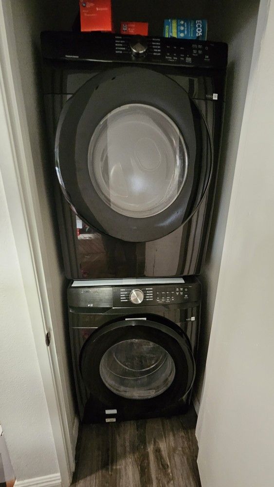 Samsung Washer/Dryer