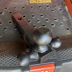 3 Way Hitch / Read Below ⬇️