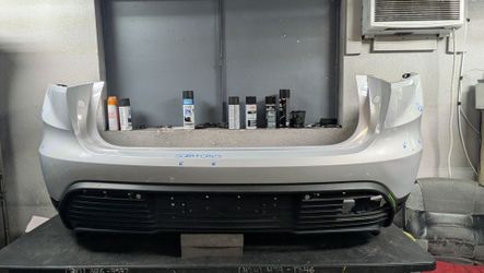 2024-2025-2026 PORSCHE MACAN REAR BUMPER OEM USED #10484
