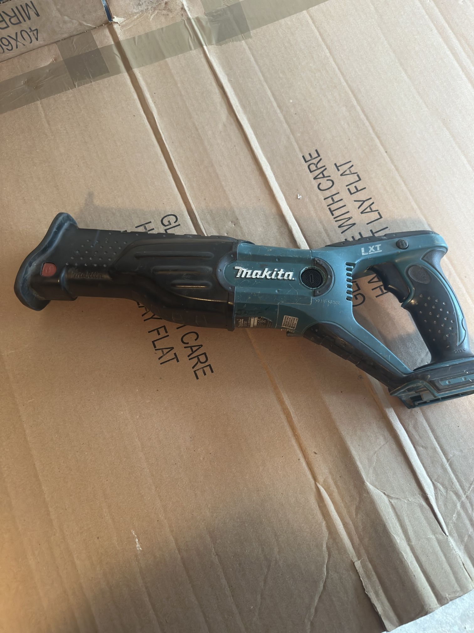 Sawzall Makita Battery 18v