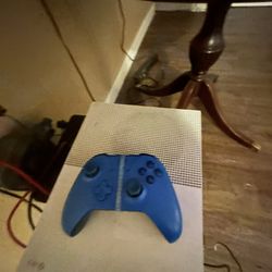 Xbox One, Used, Controller Not Broken, No Stick Drift, Console In Perfect Condition