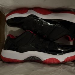 Jordan 11 Low 