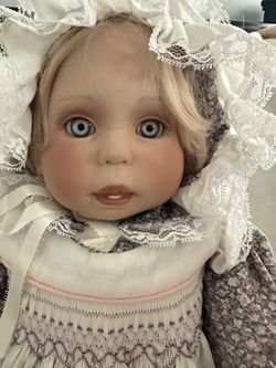 Lee Middleton Baby Grace Doll