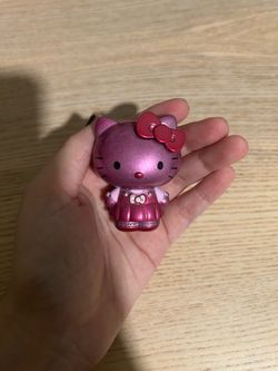 metal hello kitty figure