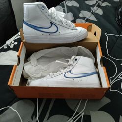 Nike Blazer Mid Sz. 4