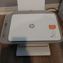 HP Deskjet 27552e Color Printer