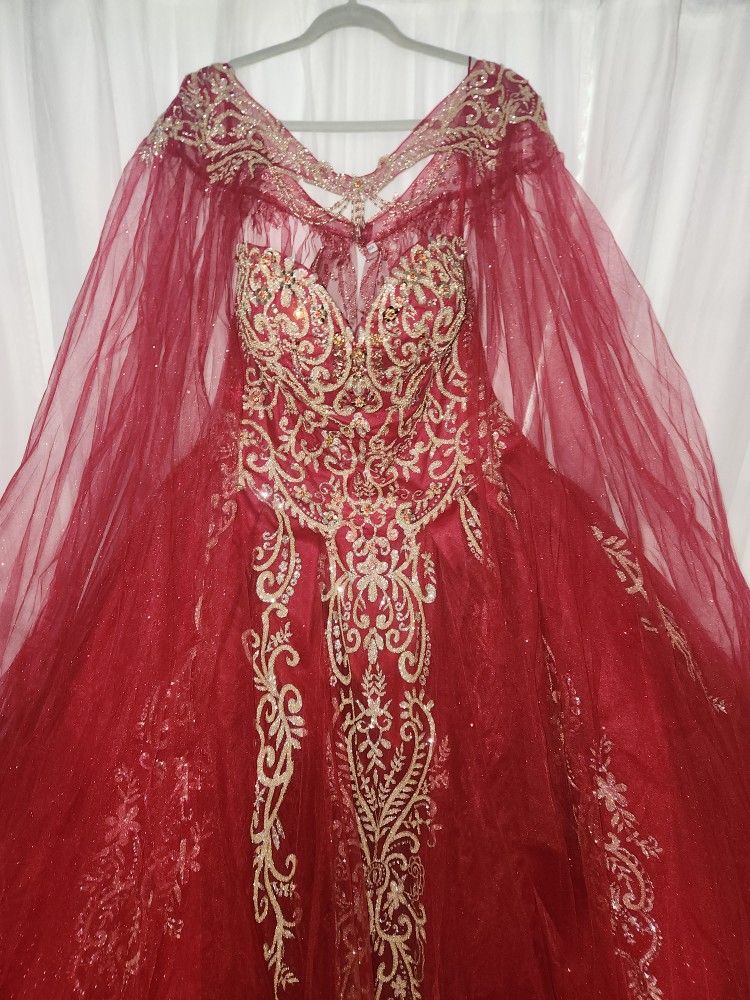 Beautiful RED Quinceañera/Sweet 16's Dress