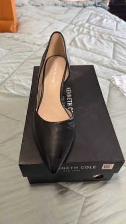 Kenneth Cole  Wedges