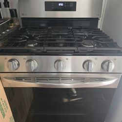 LG Gas Stove