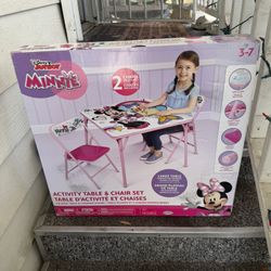 Small Table With Chairs 