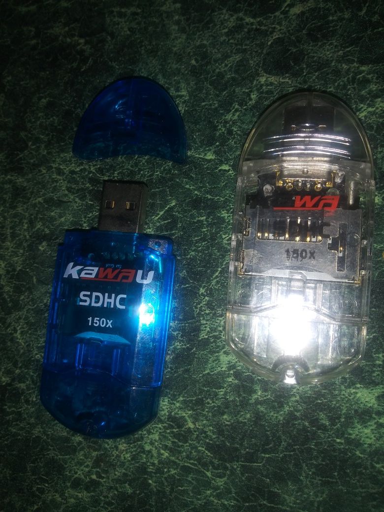 Flashdrives to transfer memorycard data