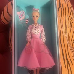 2015 Barbie Soda Shop Collectors Item 