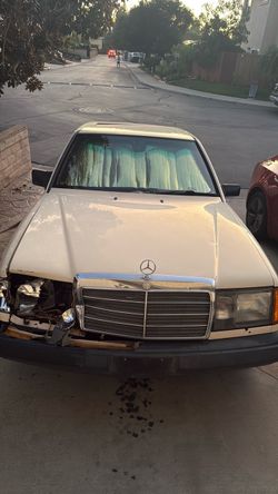 1987 Mercedes-Benz 300