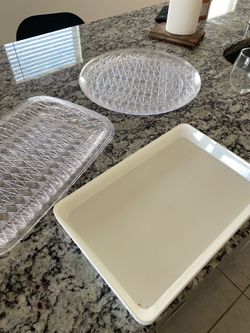 Serving trays