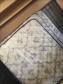 Mattresses King Queen Full Twin