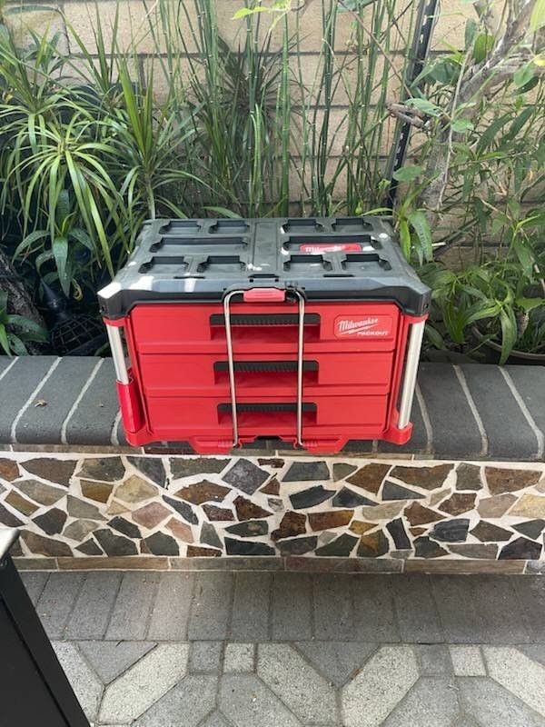 Milwaukee 3 drawer packout, brand new