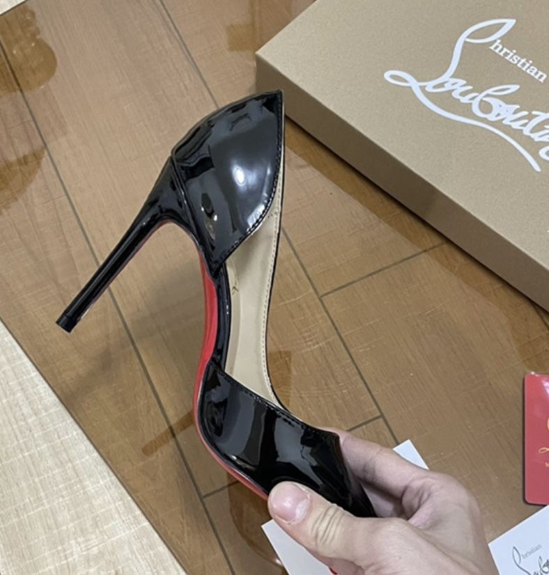 New Shoes ! Size 6-7-8