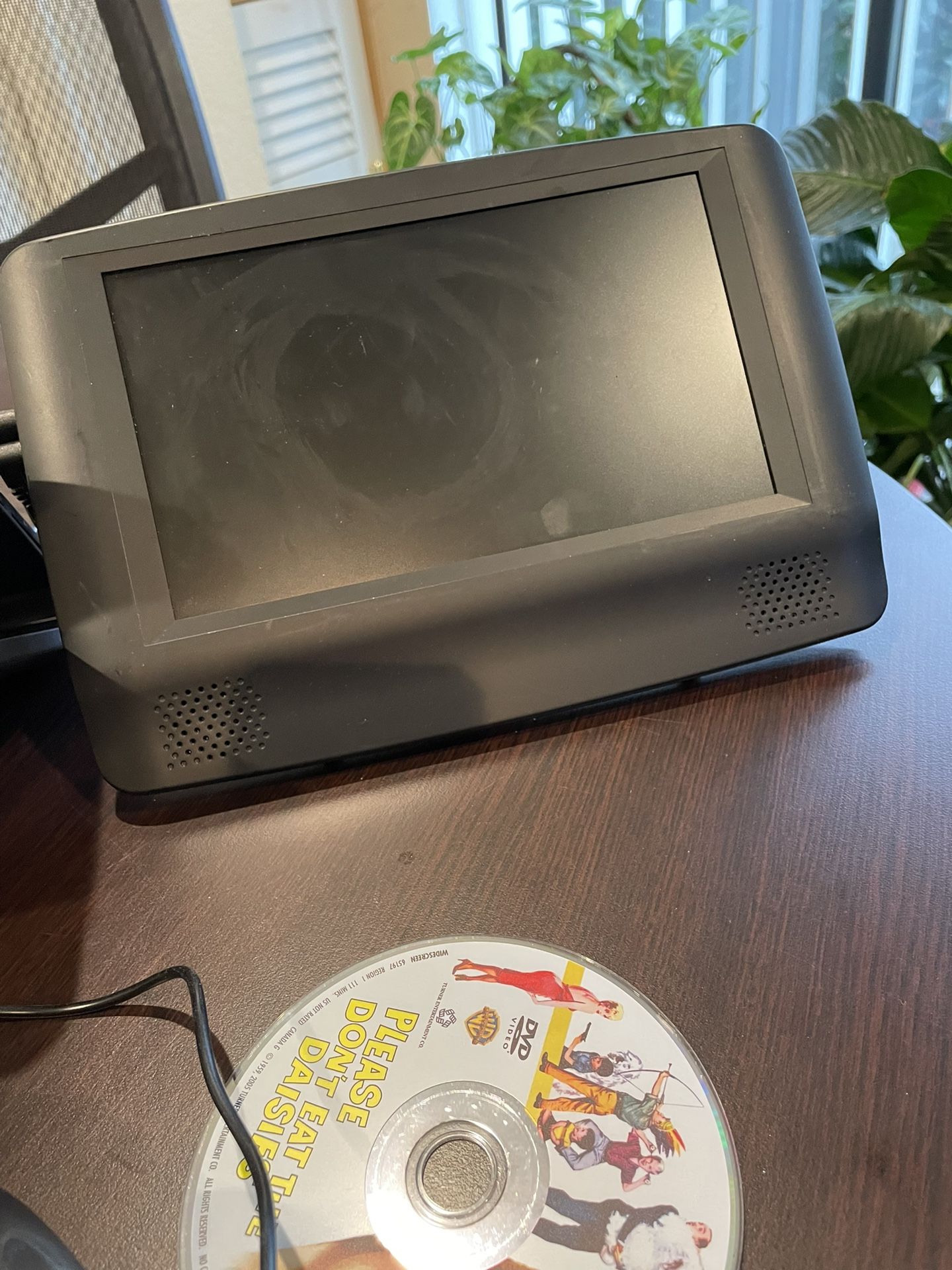 Dual Car 7.5 Inch Portable DVD Player For Car or Truck