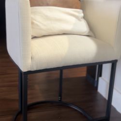 Modern Barstool Chairs – Set of 2