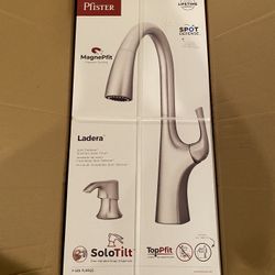 Ladera 1-Handle Pull-Down Kitchen Faucet With Soap Dispenser
