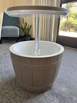 Bluu Outdoor Patio Bar Table