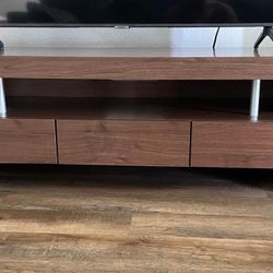 Livart TV STAND 59"x20"